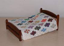 Miniature quilt, dollhouse quilt, dolls house quilt, doll house quilt, dollshouse quilt