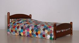 Miniature quilt, dollhouse quilt, dolls house quilt, doll house quilt, dollshouse quilt